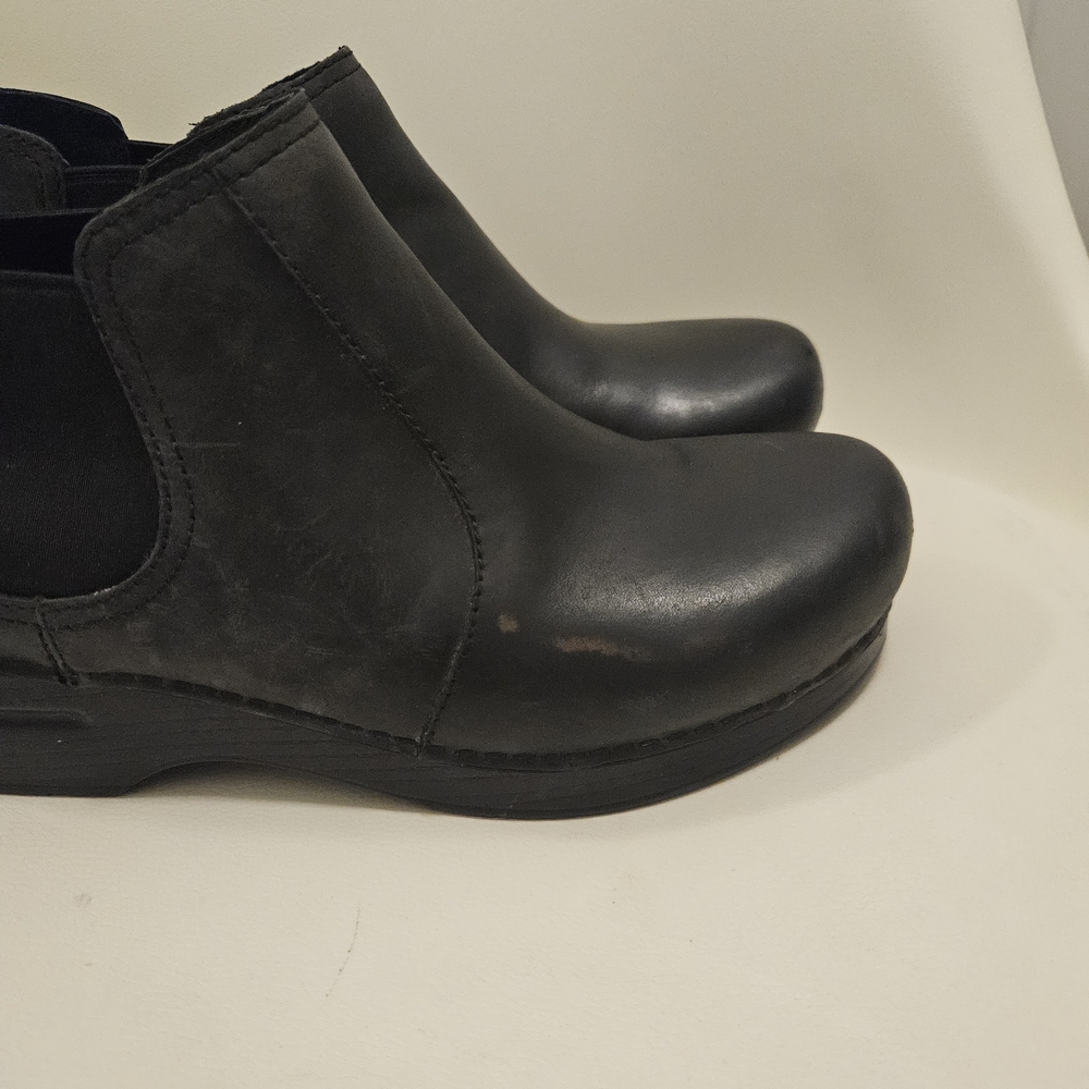 Dansko Frankie Clogs - Picture 2 of 8